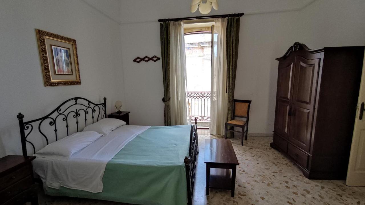 Casa Resci - Dimora Del 1884 Panzió Tricase Kültér fotó